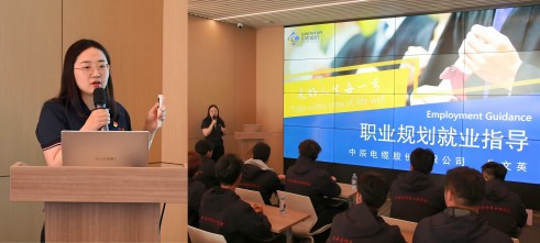 1731486101438032OLB3.jpg a015afc25c5208617628b5dd743fabc(1).jpg