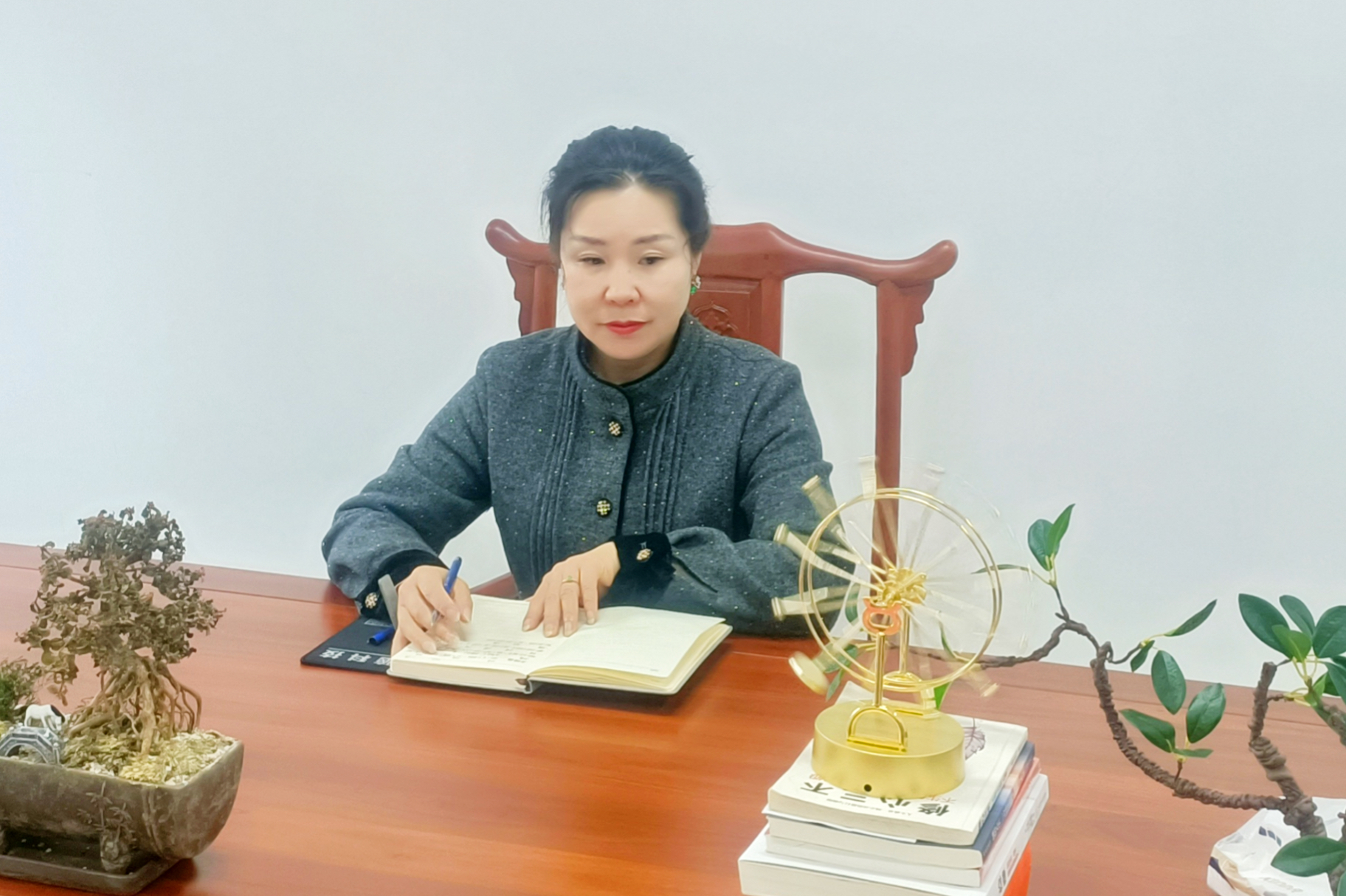 ȰŮwww.ǷʡcomӪ˾